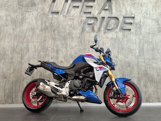2025 BMW F 900 R, синий, 1180000 рублей, вид 1
