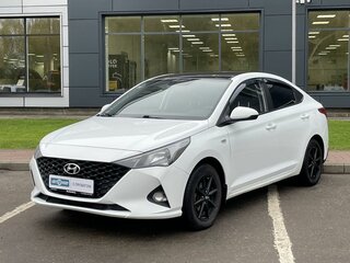 2020 Hyundai Solaris II Рестайлинг, белый, 1150000 рублей, вид 1