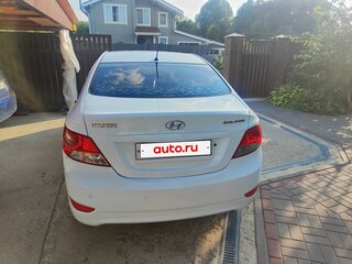 2012 Hyundai Solaris I, белый, 620000 рублей, вид 4