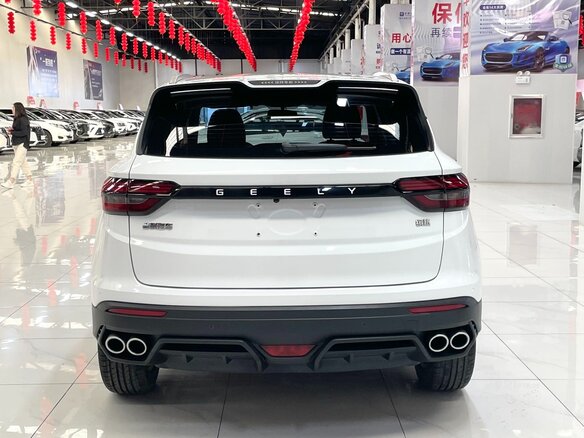 2022 Geely Binyue I Рестайлинг, белый - вид 4