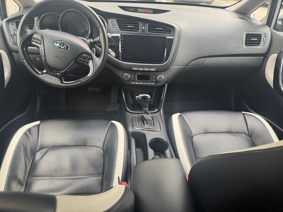 2014 Kia Ceed II, серебристый, 1310000 рублей - вид 12