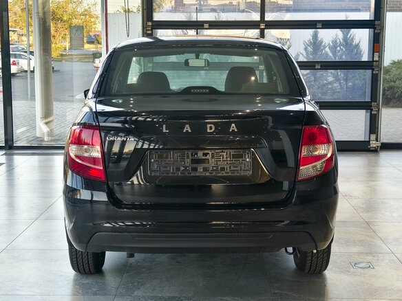 2026 Lada (ВАЗ) Granta I Рестайлинг, чёрный, 1780000 рублей - вид 4