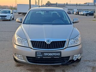 2011 Skoda Octavia II (A5) Рестайлинг, серый, 600000 рублей, вид 2