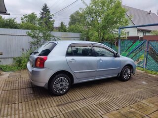 2005 Toyota Corolla IX (E120, E130) Рестайлинг, серебристый, 480000 рублей, вид 3