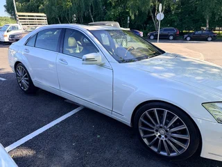 2010 Mercedes-Benz S-Класс 350 V (W221) Рестайлинг, белый, 1250000 рублей, вид 4
