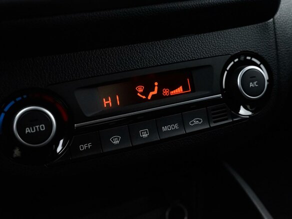 2015 Kia Rio III Рестайлинг, серый, 899000 рублей - вид 11