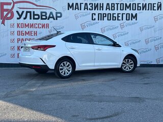 2021 Hyundai Solaris II Рестайлинг, белый, 999000 рублей, вид 4