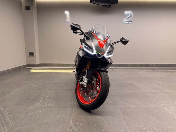 2021 Aprilia RS 660, чёрный, 1000000 рублей - вид 15