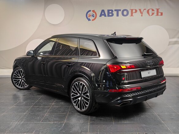 2024 Audi Q7 50 TDI II (4M) Рестайлинг 2, чёрный - вид 6