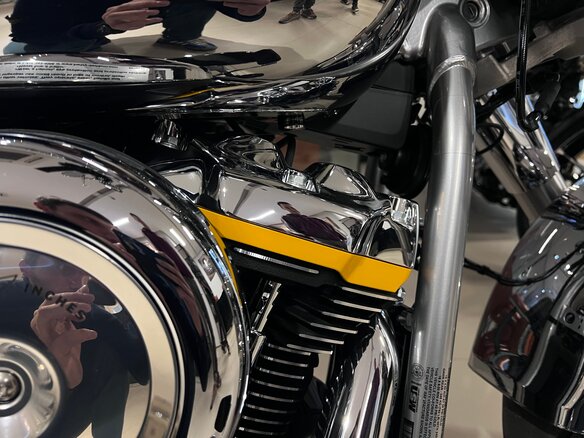 2025 Harley-Davidson Fat Boy, серебристый, 5300000 рублей - вид 10