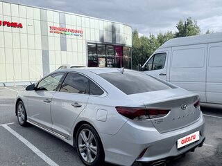 2018 Hyundai Sonata VII (LF) Рестайлинг, серый, 1670000 рублей, вид 3