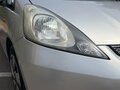 2008 Honda Fit II, серебристый, 550000 рублей - вид 9