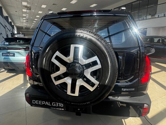 2026 Changan Deepal G318 I, чёрный, 5740000 рублей - вид 3