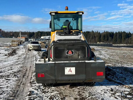 2023 LGCE RS8140H, жёлтый, 4600000 рублей, вид 3