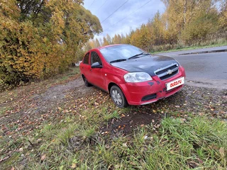 2008 Chevrolet Aveo I Рестайлинг, красный, 135000 рублей, вид 1