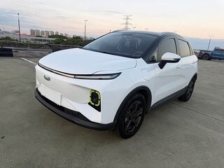 2024 Geely Geometry E 39.4 kWh, белый, 1380000 рублей, вид 1