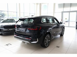 2025 BMW X1 Long 25Li xDrive III (U11/U12), чёрный, 6040000 рублей, вид 5