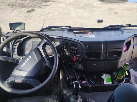2014 Iveco Stralis, белый, 2600000 рублей, вид 5