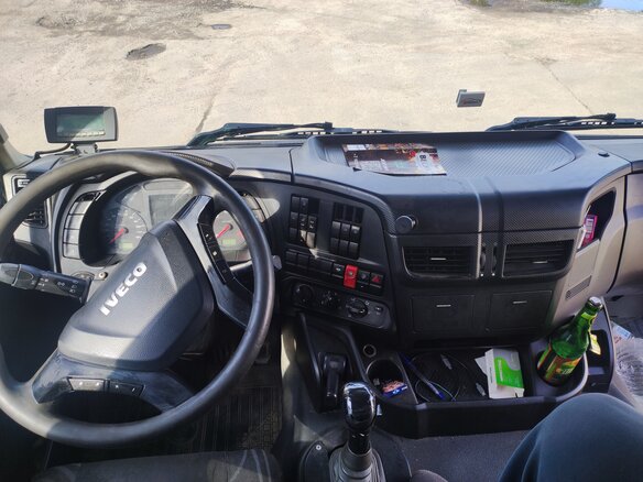 2014 Iveco Stralis, белый, 2600000 рублей - вид 4