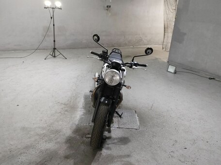 2018 Triumph Speed Twin, белый, 486000 рублей, вид 4