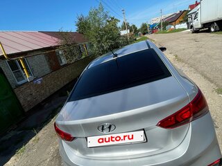 2019 Hyundai Solaris II, серебристый, 1350000 рублей, вид 4