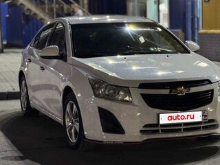 2013 Chevrolet Cruze I Рестайлинг, белый, 610000 рублей, вид 2