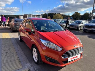2015 Ford Fiesta Mk6 Рестайлинг, красный, 900000 рублей, вид 2