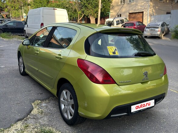 2008 Peugeot 308 I, жёлтый, 270000 рублей - вид 3