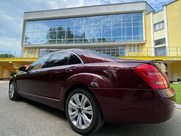2006 Mercedes-Benz S-Класс 350 Long V (W221), красный, 799000 рублей - вид 13