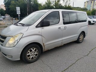 2010 Hyundai Grand Starex I, серебристый, 600000 рублей, вид 4