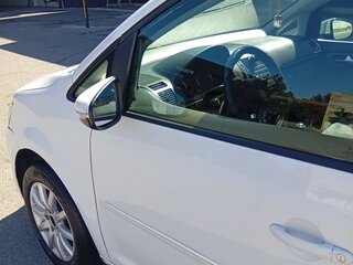 2011 Volkswagen Touran I Рестайлинг 2, белый, 1000000 рублей, вид 5