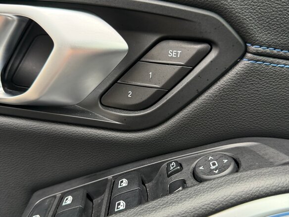 2023 BMW 3 серии 330i xDrive VII (G2x) Рестайлинг, серый, 6000000 рублей - вид 10