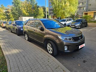 2014 Kia Sorento II Рестайлинг, бежевый, 1750000 рублей, вид 3