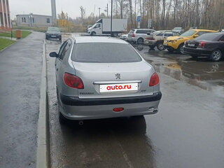 2007 Peugeot 206, серебристый, 260000 рублей, вид 3