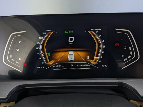 2023 Changan Hunter Plus, красный, 2590000 рублей - вид 12