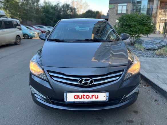 2014 Hyundai Solaris I Рестайлинг, серый, 1060000 рублей - вид 2