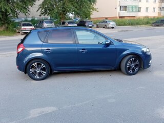 2011 Kia Ceed I Рестайлинг, синий, 720000 рублей, вид 2