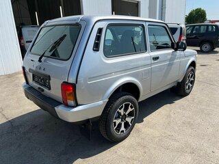 2026 Lada (ВАЗ) Niva Legend I, серебристый, 1259000 рублей, вид 4