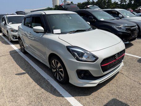 2017 Suzuki Swift V, белый, 810000 рублей, вид 2