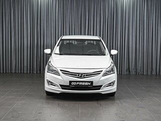 2015 Hyundai Solaris I Рестайлинг, белый, 684000 рублей, вид 3