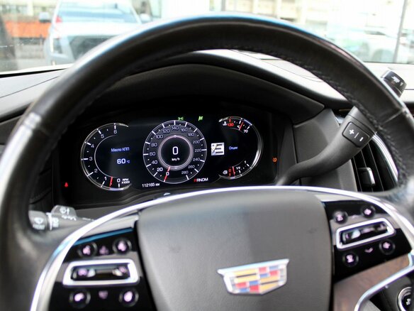 2016 Cadillac Escalade IV, белый - вид 13