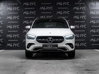 2025 Mercedes-Benz GLA 200 II (H247) Рестайлинг, белый, 5490000 рублей, вид 2