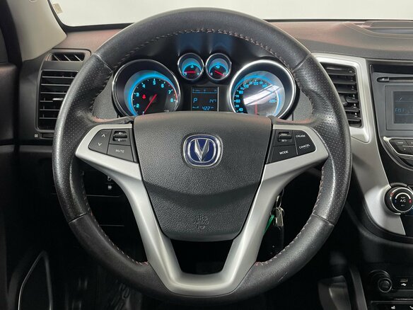 2017 Changan CS35, белый - вид 10