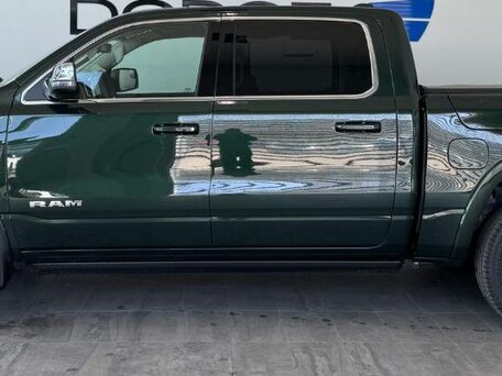 2026 Ram 1500 Crew Cab V Рестайлинг, зелёный, 10221284 рублей, вид 2