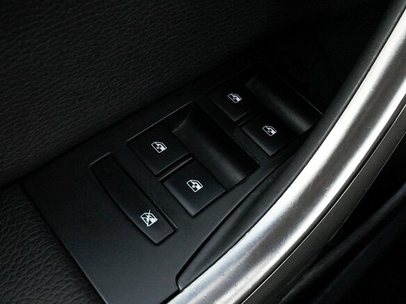 2011 Opel Astra J, белый - вид 11