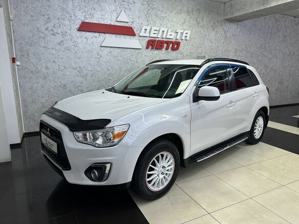 2013 Mitsubishi ASX I Рестайлинг, белый, 999000 рублей