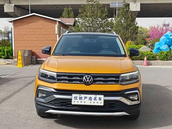 2023 Volkswagen T-Cross I (China Market), золотистый - вид 1