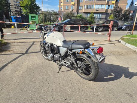 2010 Honda CB 1100, белый, 540000 рублей, вид 4