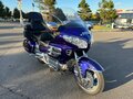 2002 Honda GL 1800 Gold Wing, синий - вид 2