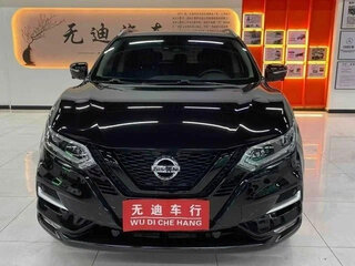 2022 Nissan Qashqai II Рестайлинг, чёрный, 1380000 рублей, вид 2